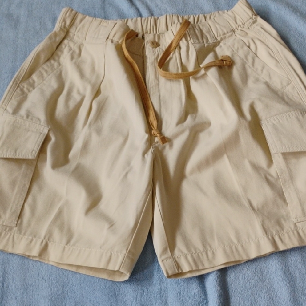 Tommy Bahama Men's Cargo Shorts!